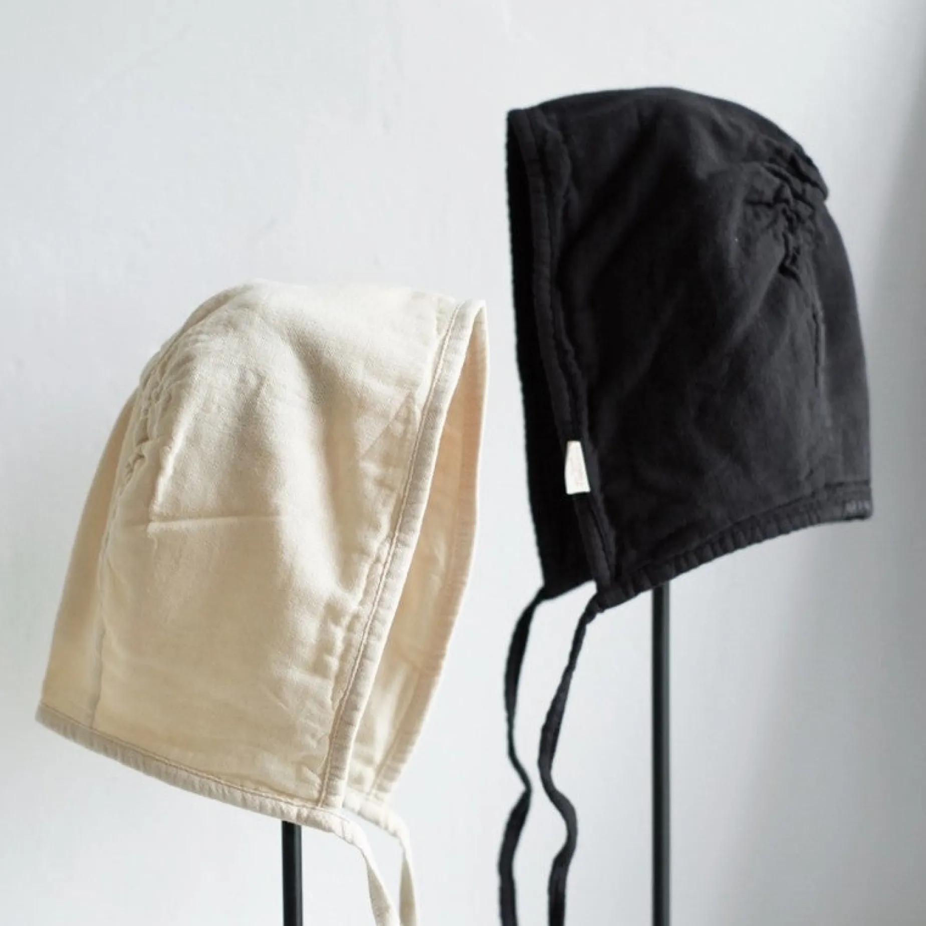 Poudre Organic Béguins, Bonnets Et Chapeaux | BÉGUIN JASMIN Pirate Black PirateBlack